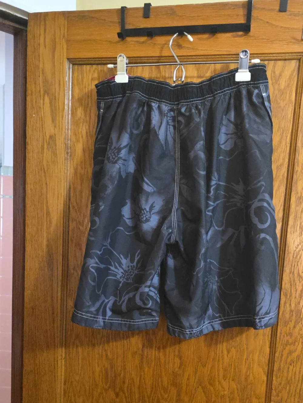 Speedo Men's Black Floral Swim Shorts
